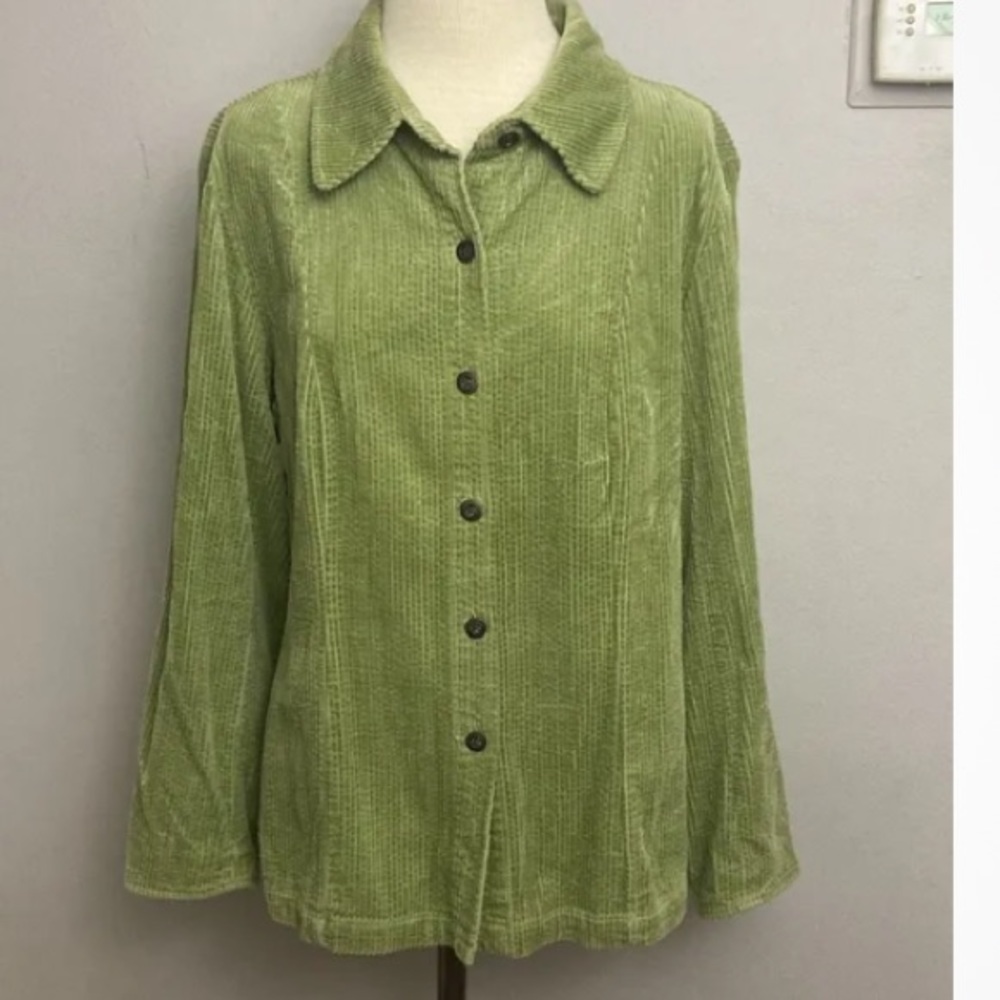 9-23 North Style Green jacket Shacket Corduroy Medium